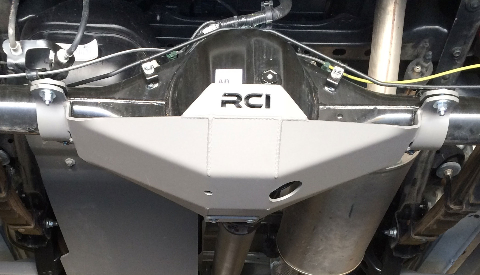 RCI Off-Road Rear Differential Skid; 2007-2014 FJ Cruiser - Click Image to Close